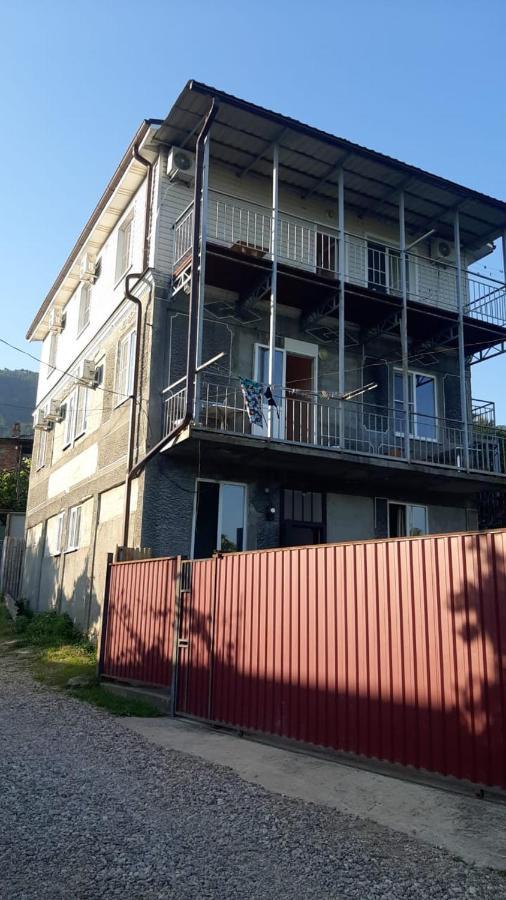 Aslanyan Hotel New Athos Екстериор снимка